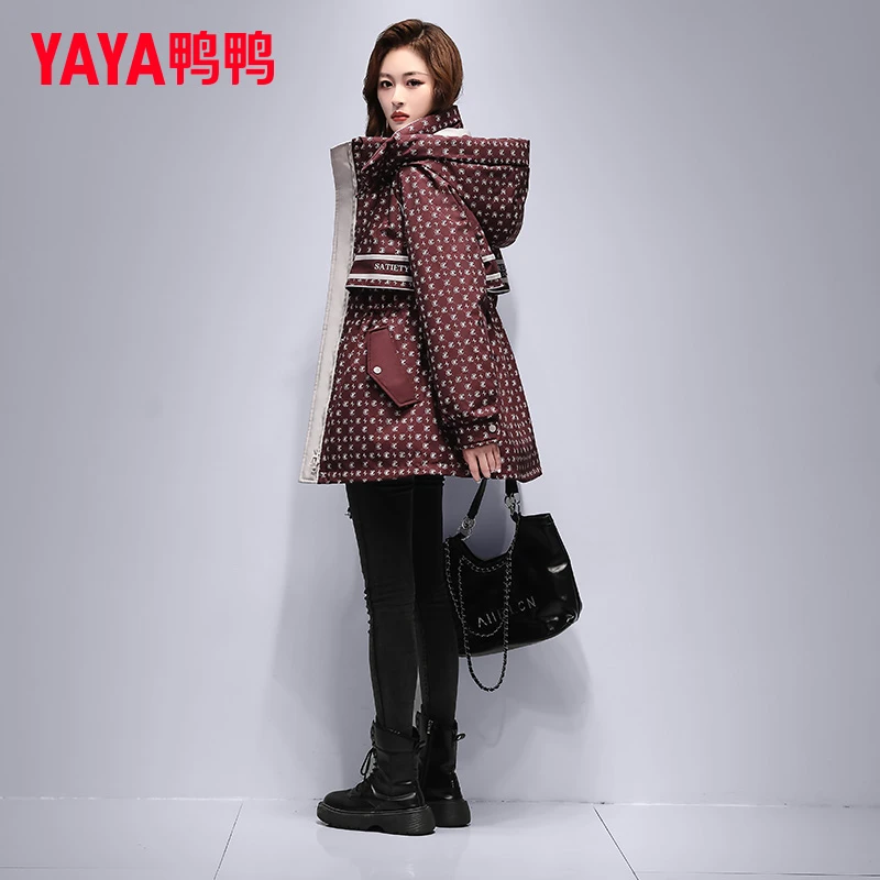 鸭鸭羽绒服女士2025冬季新品中长款时尚百搭连帽保暖90鸭绒外套A