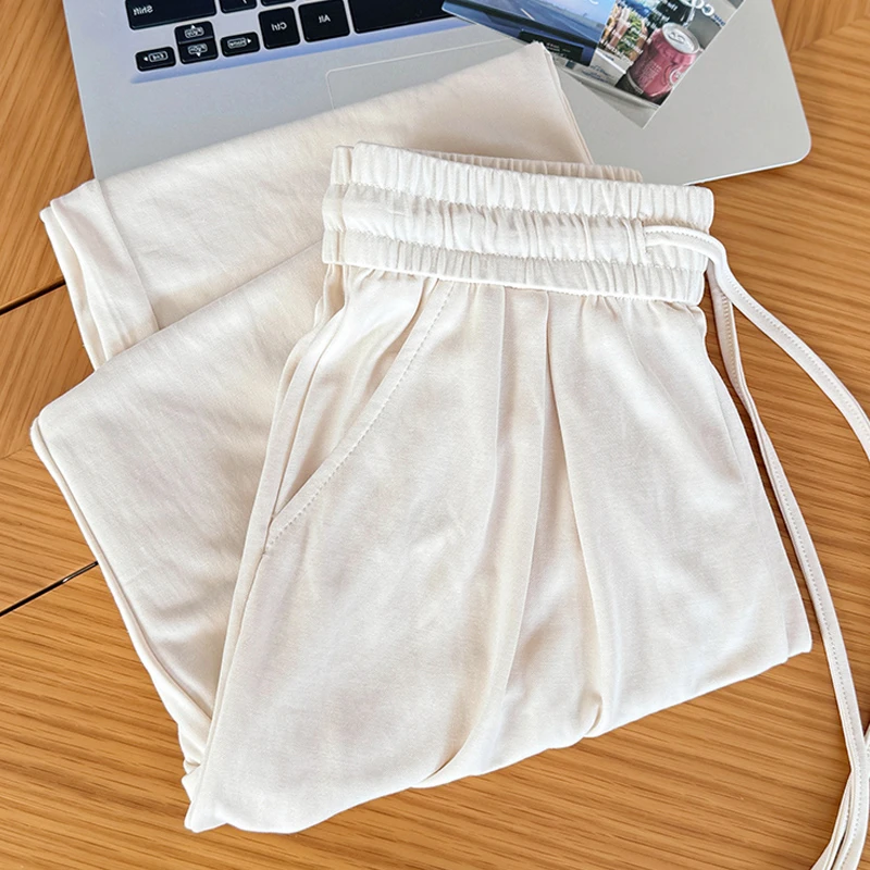 杏色铜氨丝窄版阔腿裤女夏季2025年薄款高腰垂感冰丝休闲拖地裤子