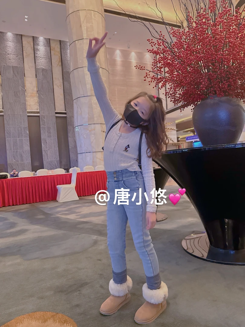 唐小悠 童装定制款 上新2023100棉米奇麻花毛衣