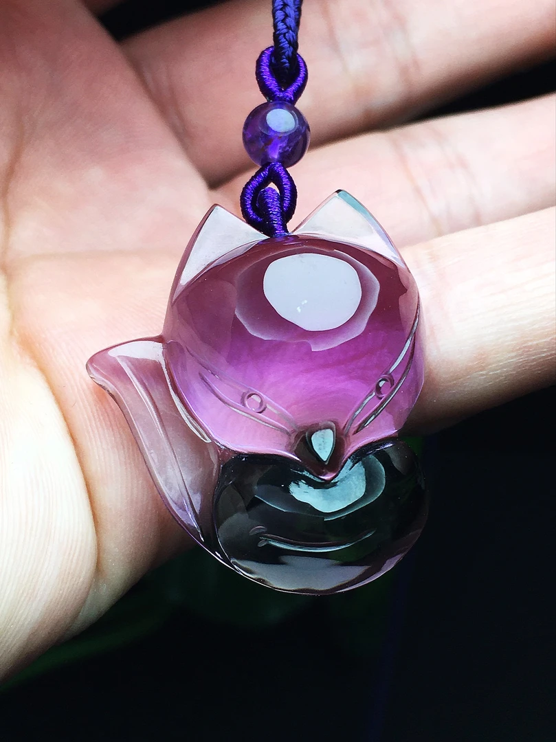 天然紫水晶九尾狐吊坠  规格：33*28*13mm，重16.1克
