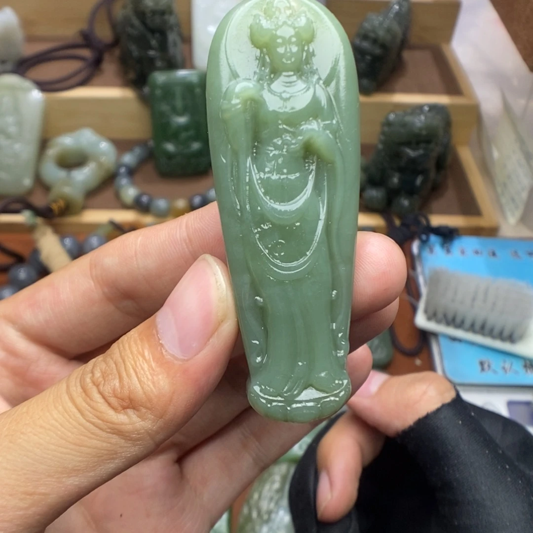 和田玉（糖玉）挂件未镶嵌