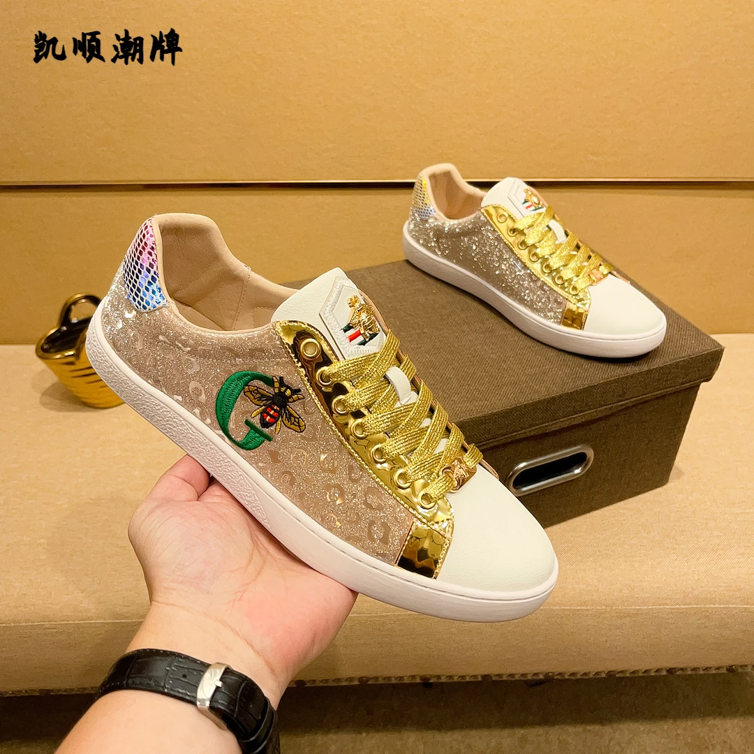 欧洲站小蜜蜂轻奢男士透气印花潮鞋潮流夏季小白鞋刺绣休闲板鞋