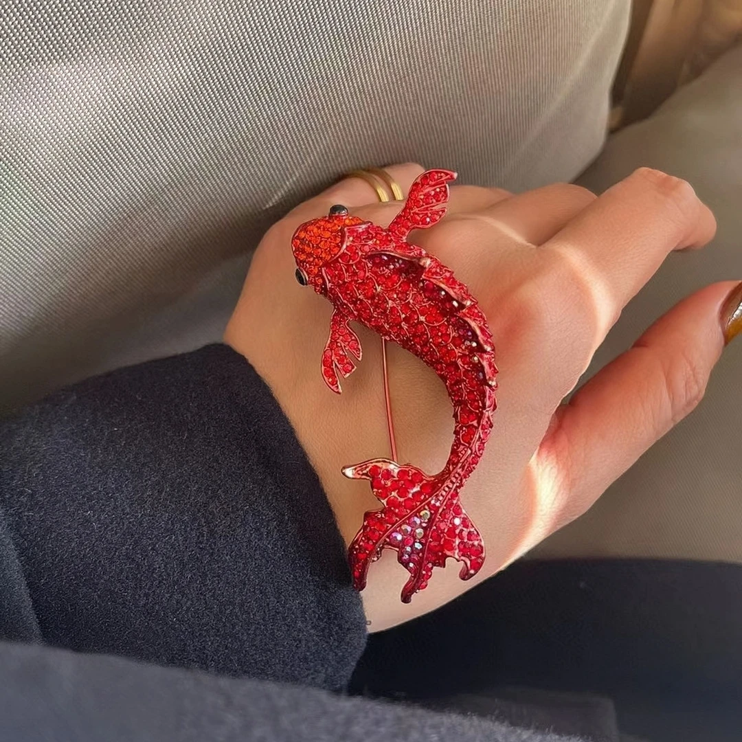 合金胸针 （锦鲤）高档时尚气质百搭款中国风红锦鲤水钻胸针