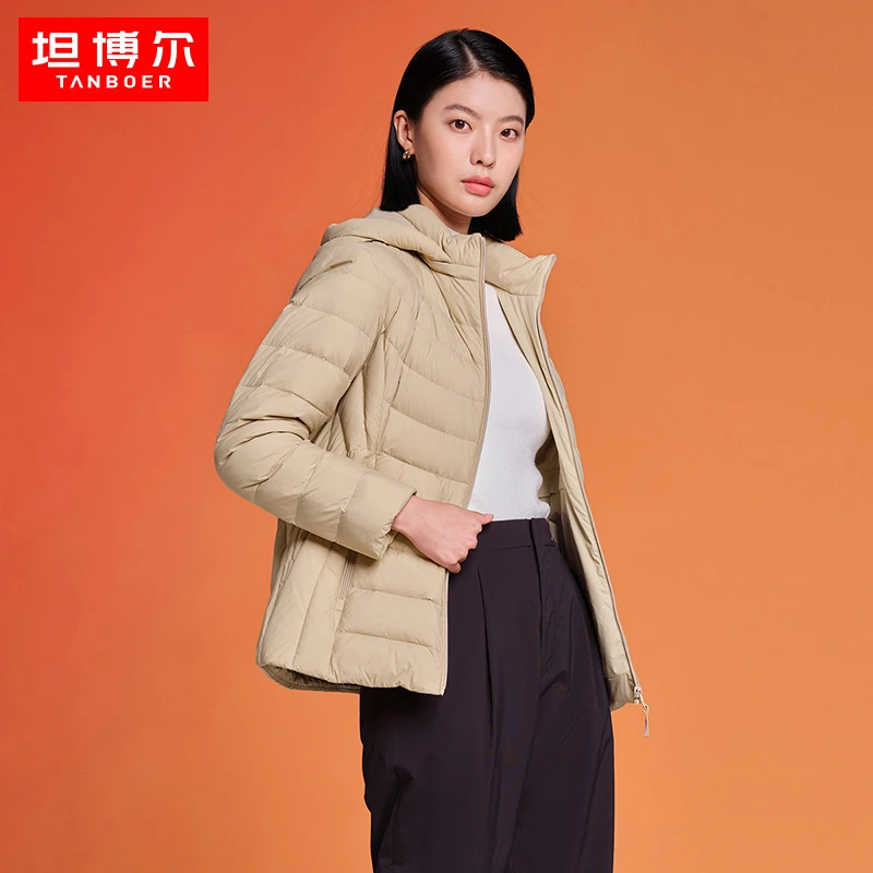 坦博尔中老年轻薄羽绒服女秋冬休闲百搭蓄热保暖短款外套TD236256