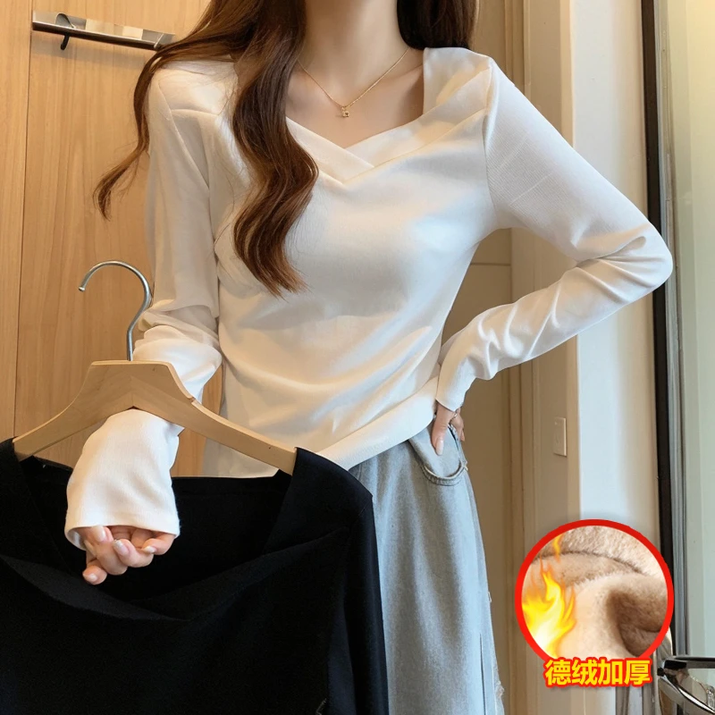 2024早春秋季长袖内搭V领打底衫t恤女小众宽松白色修身洋气显瘦