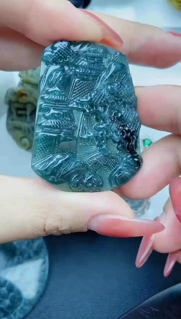 【闪购商品】翡翠颈饰未镶嵌1