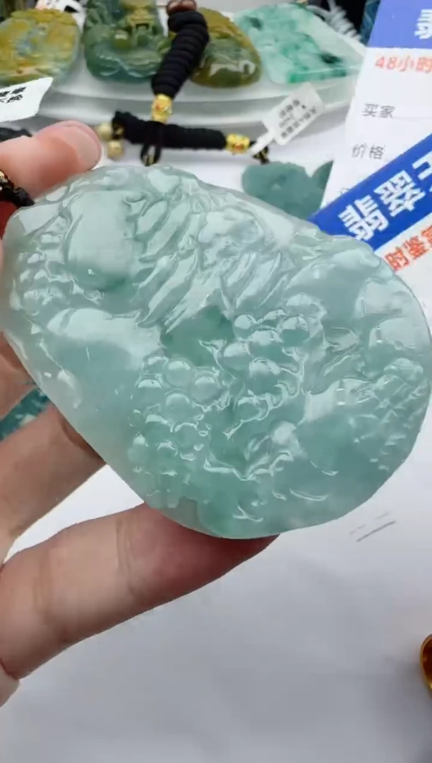 【闪购商品】翡翠颈饰未镶嵌1111111111
