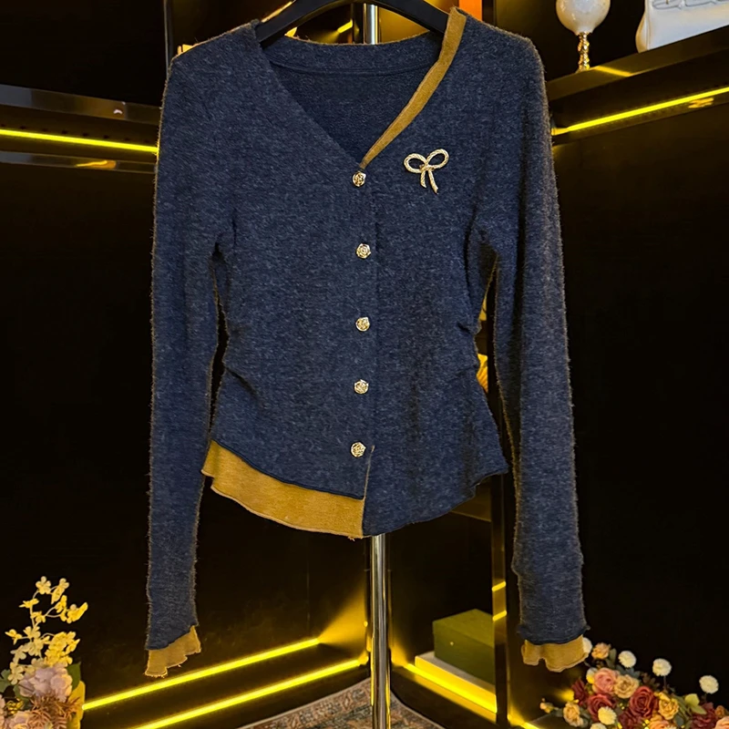 时尚假两件针织开衫洋气复古V领单排扣长袖毛衣春季新款百搭上衣
