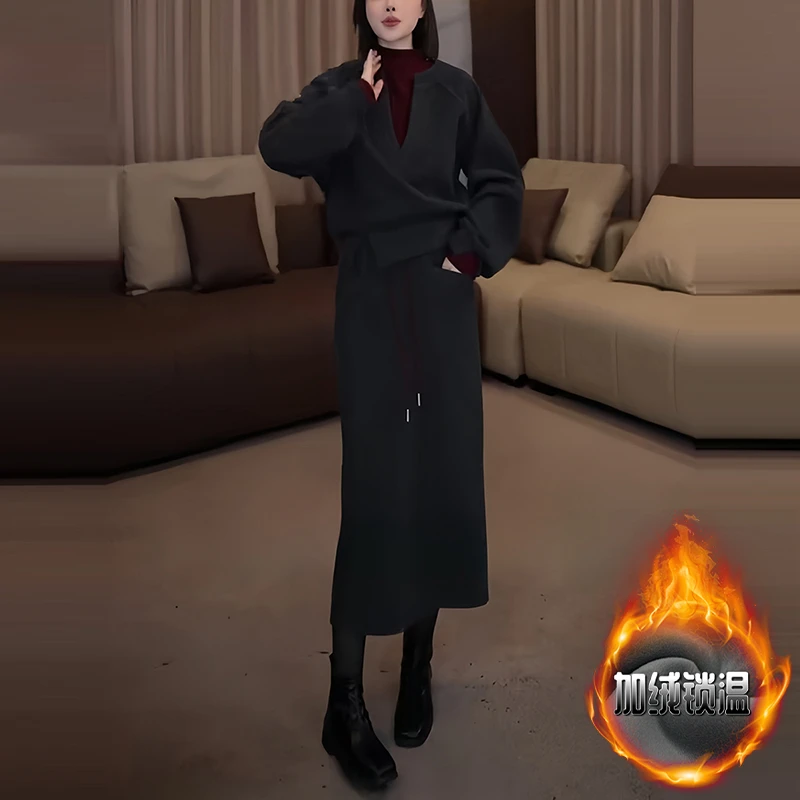 韩系复古一整套女时尚加绒加厚假两件设计卫衣高腰休闲保暖半身裙