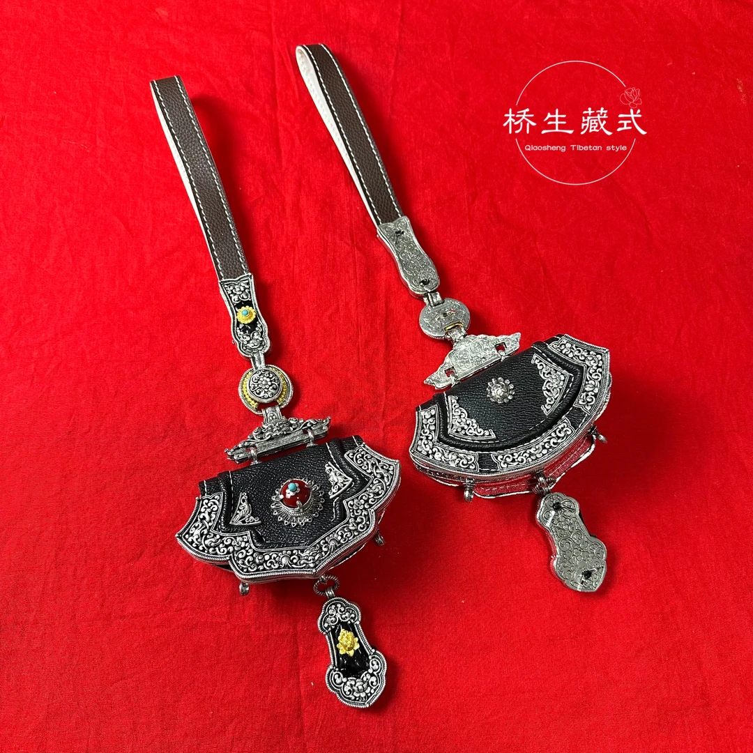 新款合金镀银钱包简单复古藏族配饰百搭款