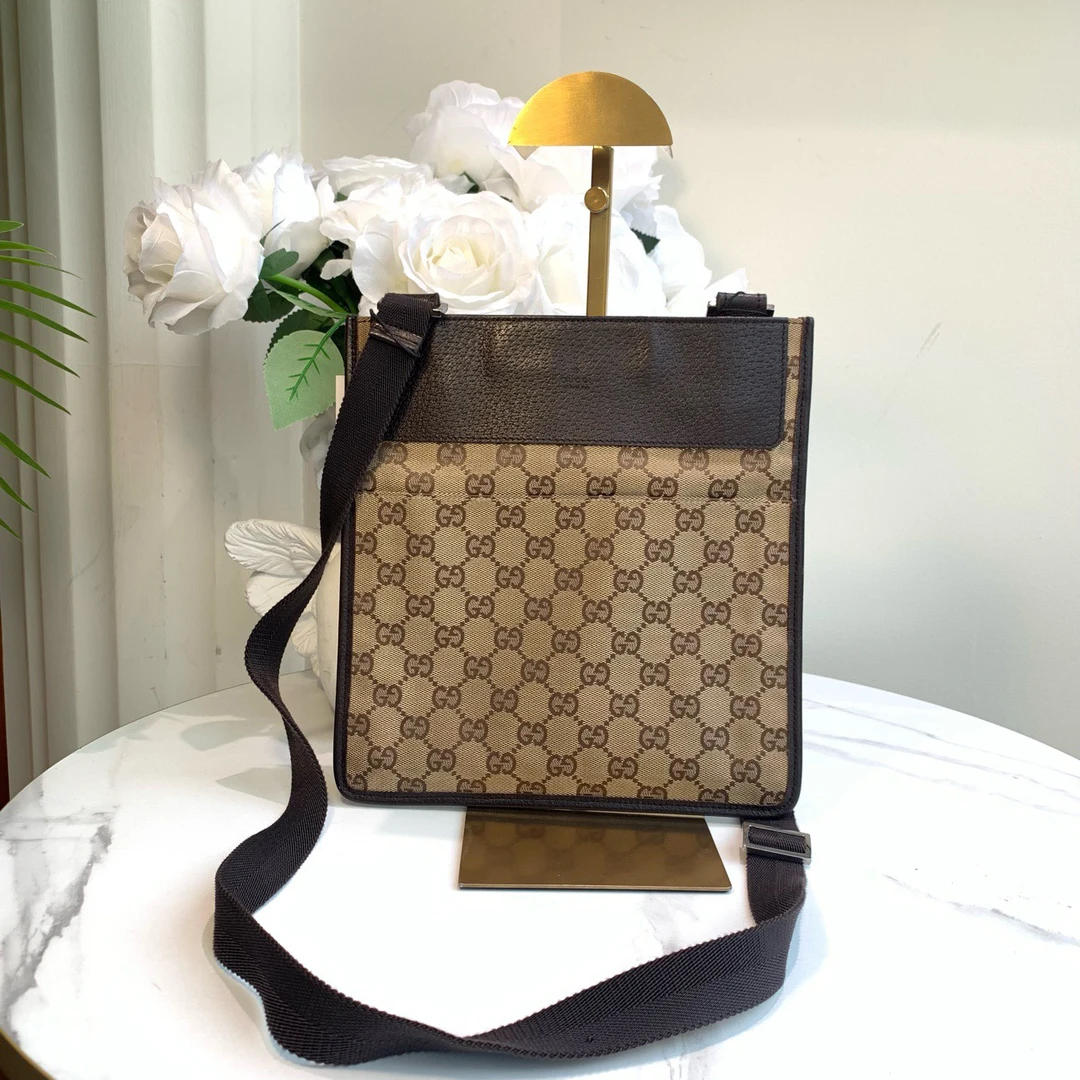 95新 GUCCI/古驰 御古屋/87014/帆布斜挎包