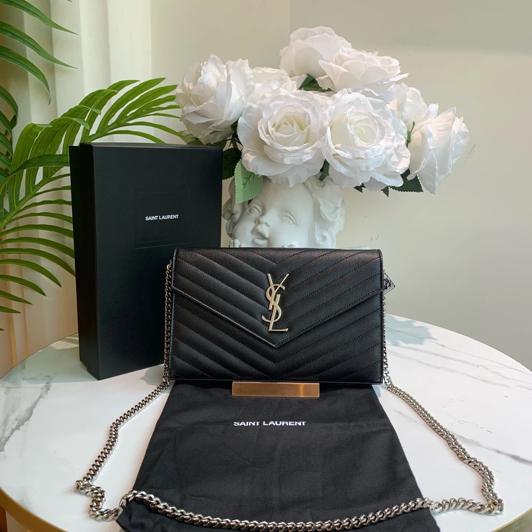 95新 YSL/圣罗兰 御古屋/59989/黑银鱼子酱信封woc（全套）