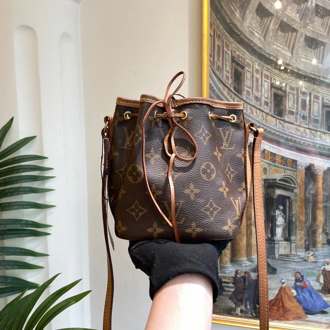 95新 LouisVuitton/路易威登 御古屋/40157/nano noe抽绳水桶