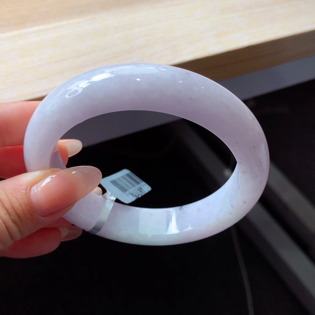 翡翠手镯未镶嵌手镯