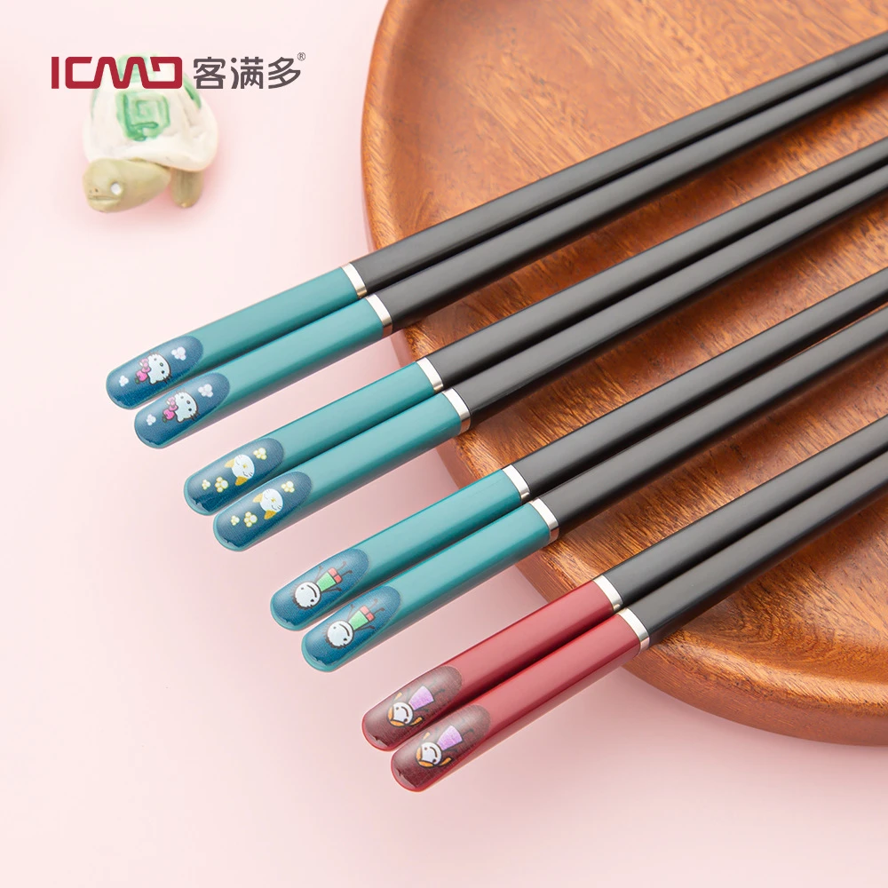 筷筷萌趣直卖客满多指甲筷子家用宝宝合金筷儿童专属卡通筷