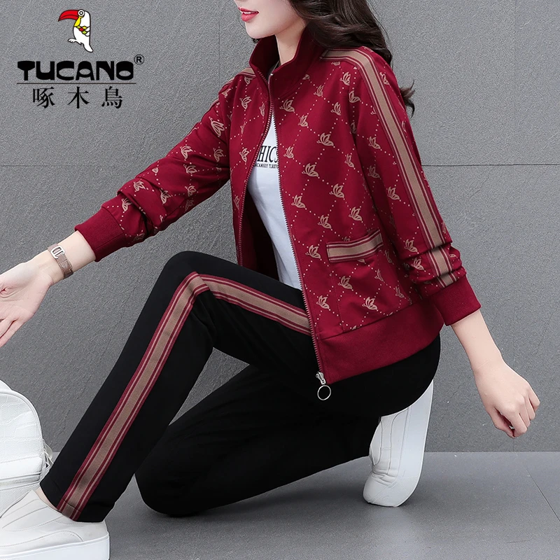 运动服女套装春秋2024新款时尚妈妈装宽松跑步休闲卫衣外套三件套