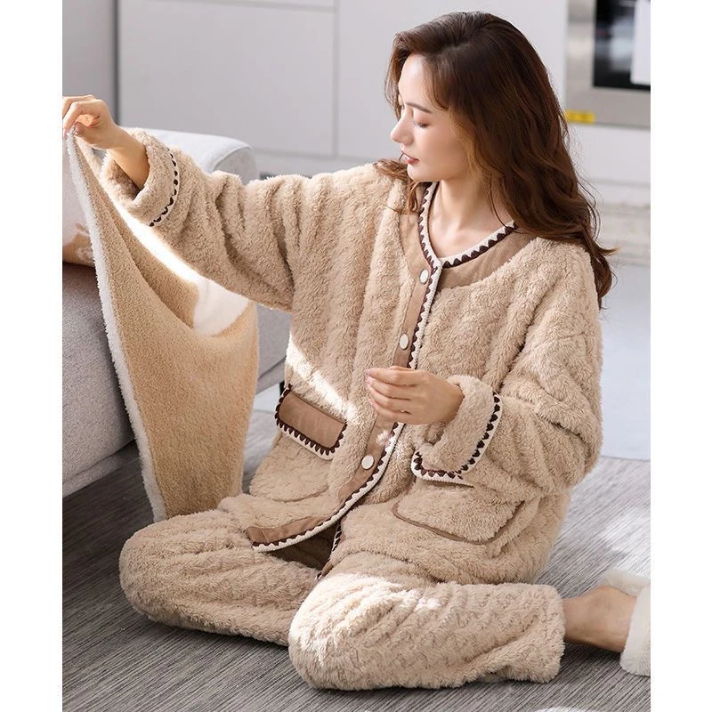 睡衣女冬季珊瑚绒加厚加绒女款秋冬法兰绒冬款小香风可外穿家居服