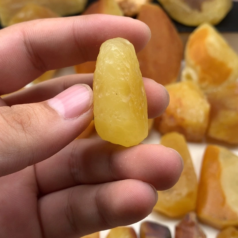 【闪购商品】定制琥珀未镶嵌大*小