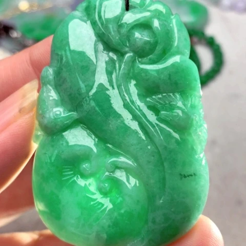 翡翠吊坠(不含链)未镶嵌