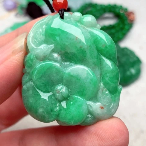 翡翠吊坠(不含链)未镶嵌