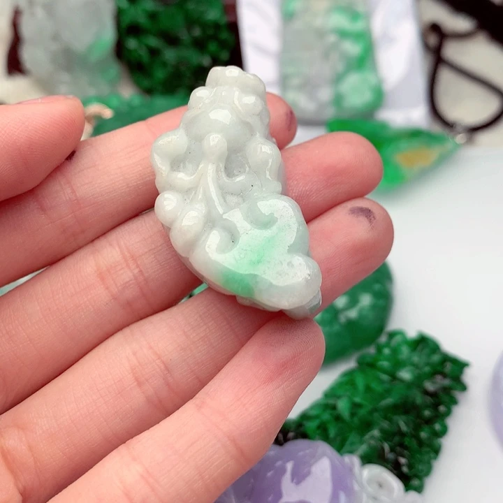 翡翠吊坠(不含链)未镶嵌