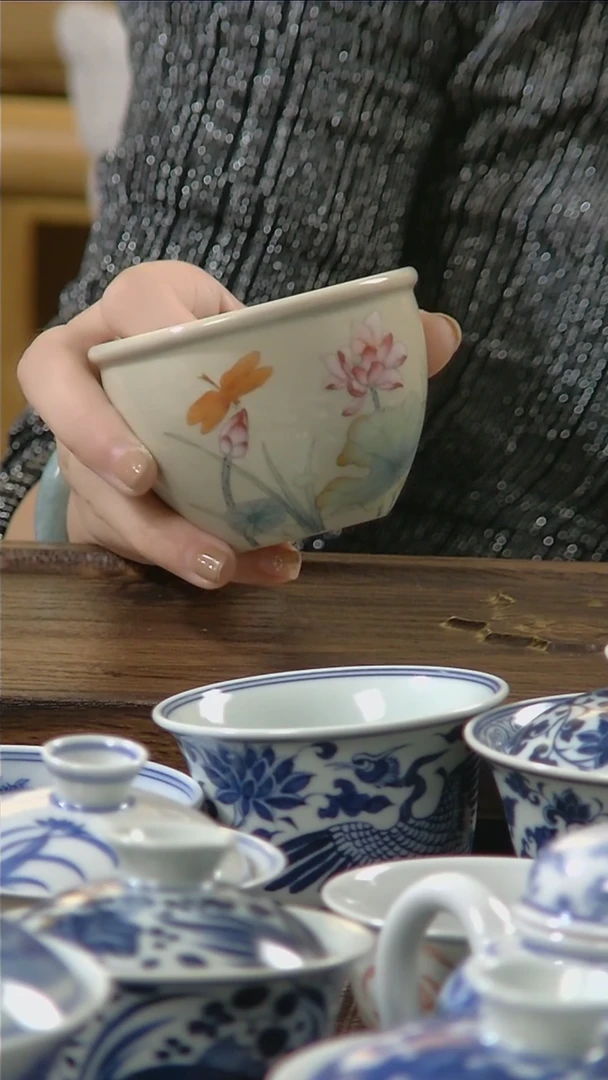【闪购商品】折葵非器手绘蜻蜓点水缸杯