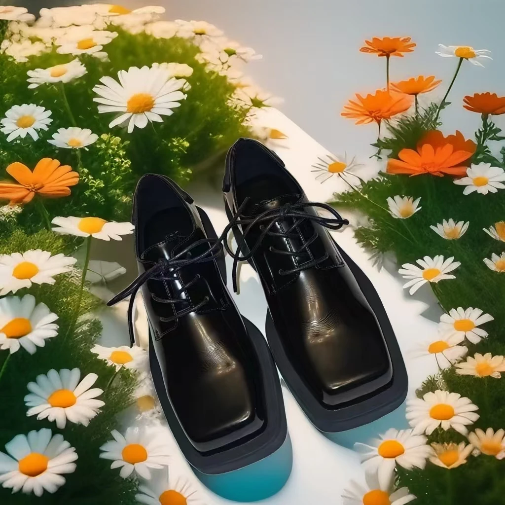 英伦风休闲百搭黑色方头女鞋胎牛皮漆皮系带春季秋季方头厚底复古