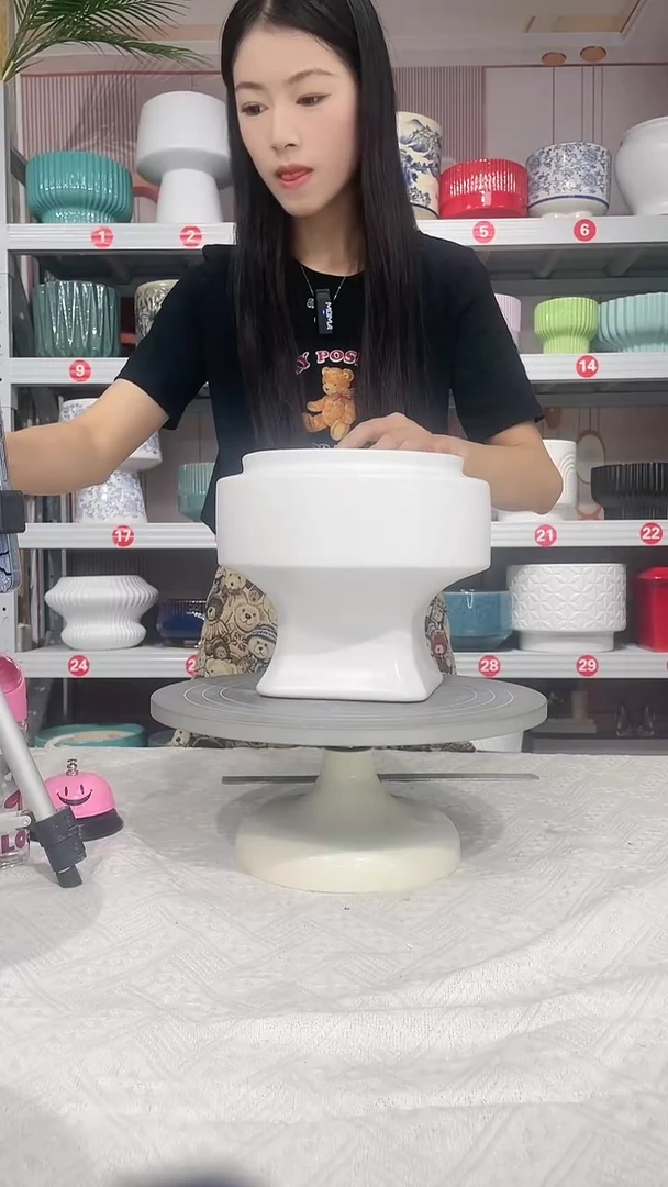 【闪购商品】陶瓷20CM以下高温陶瓷花盆-白方角22*16*18