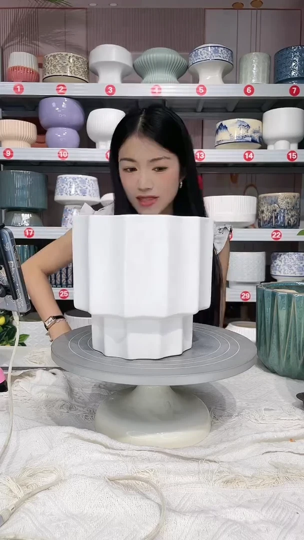 【闪购商品】陶瓷20CM以下高温陶瓷花盆-十角白小19*19