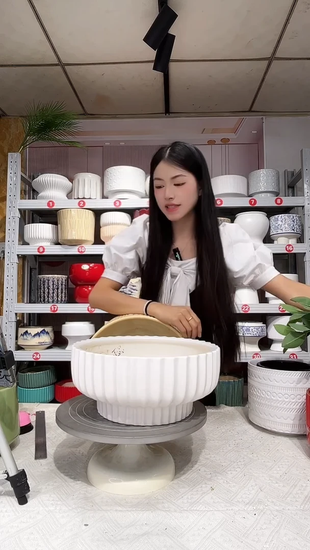 【闪购商品】陶瓷20CM以下高温陶瓷花盆-白竖大30*13瑕疵