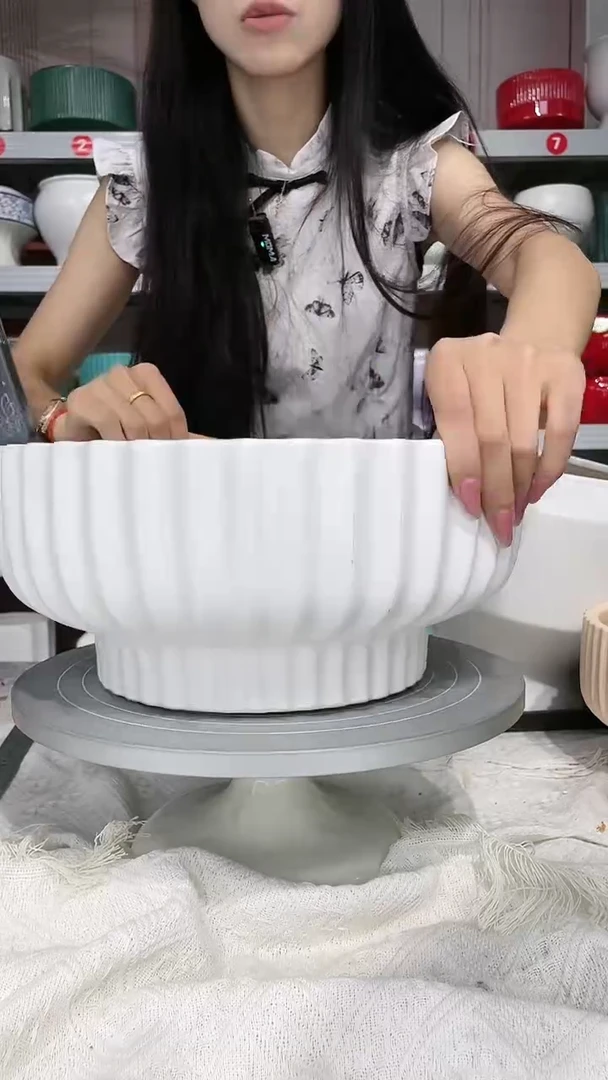 【闪购商品】陶瓷20CM以下高温陶瓷花盆-白竖大30*13瑕疵
