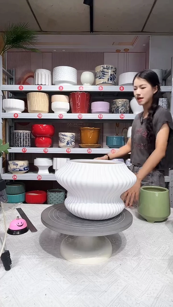 【闪购商品】陶瓷20CM以下高温陶瓷花盆-白竖飞碟大*瑕疵