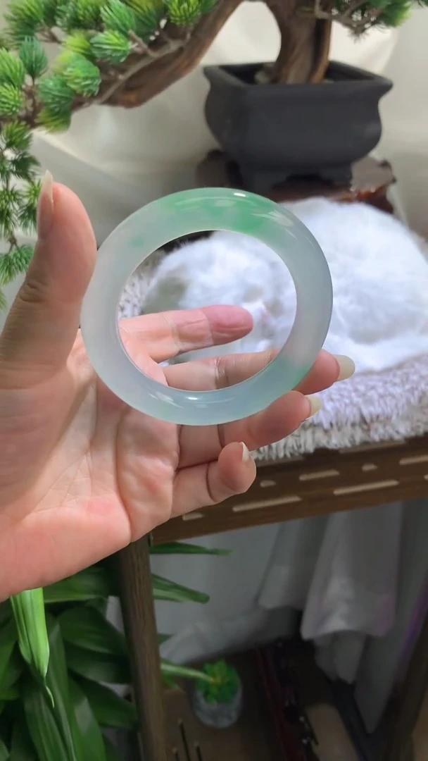 【闪购商品】翡翠手镯未镶嵌 手镯订金链接