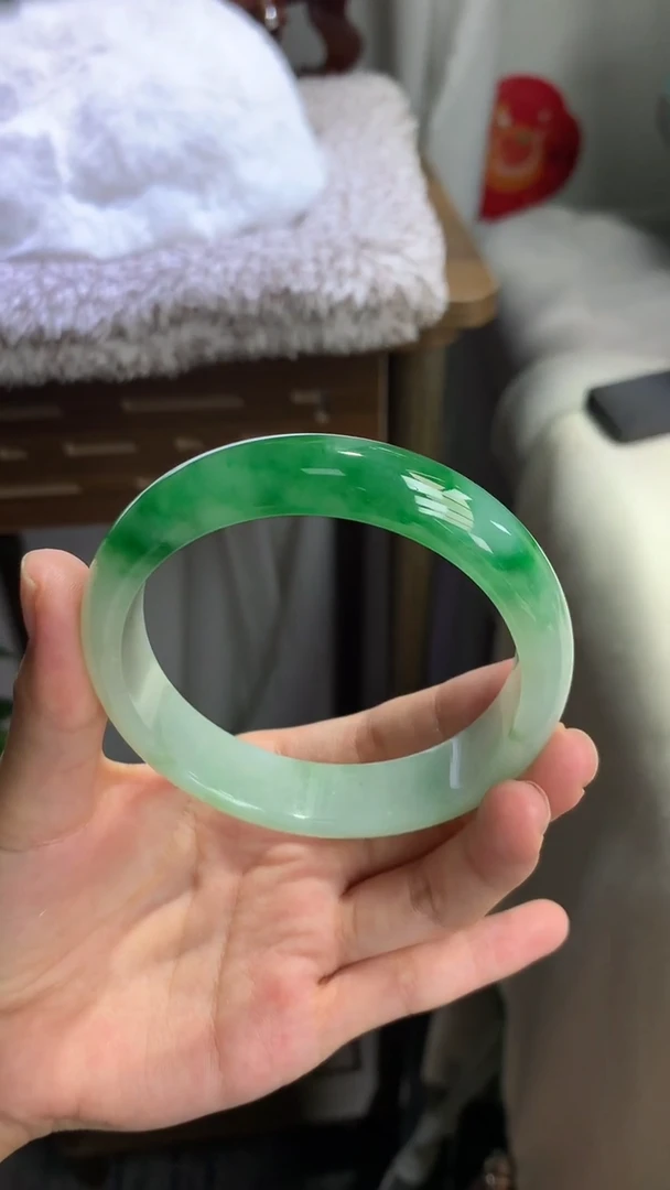 【闪购商品】翡翠手镯未镶嵌 手镯订金链接