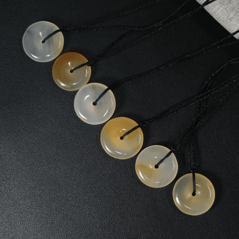 天然玛瑙平安扣 玉髓挂件 花好月圆吊坠 （多样性发一）