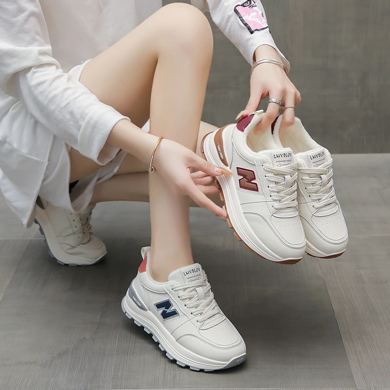 私魅秋冬新款皮面加绒保暖休闲春秋百搭老爹鞋女