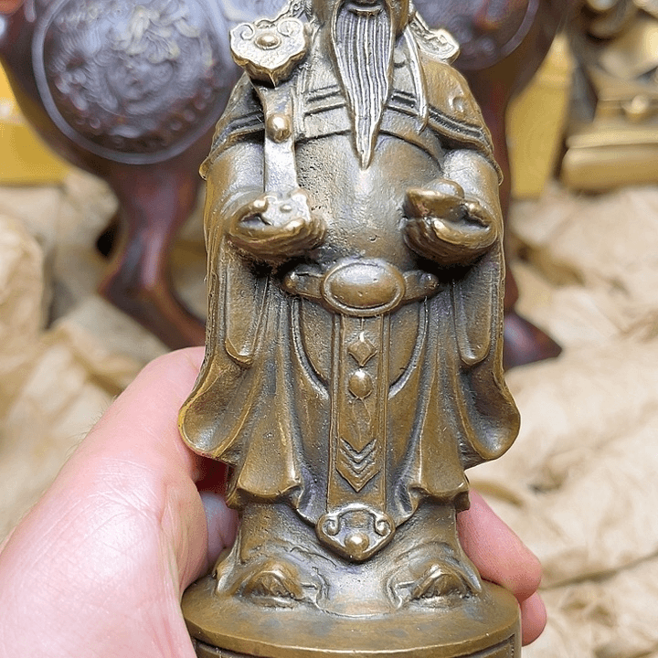 精美铜器批发档口