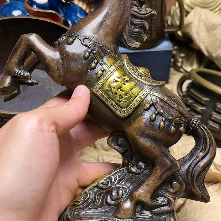 精美铜器批发档口
