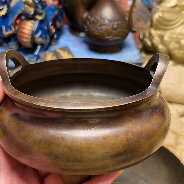 精美铜器批发档口