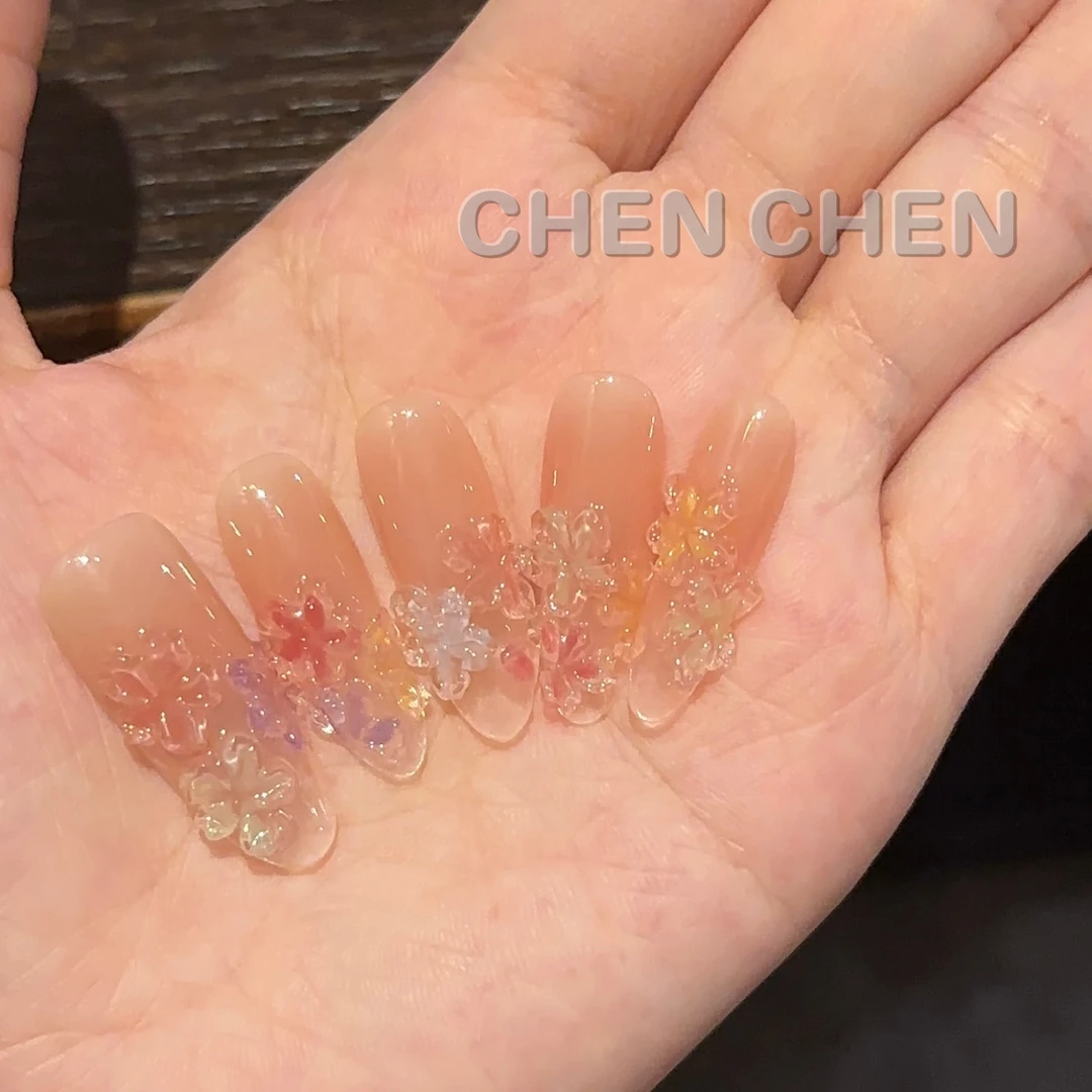 【玻璃冰花】——2024冰透立体软糖花花灰色小熊美甲裸色夏季气质
