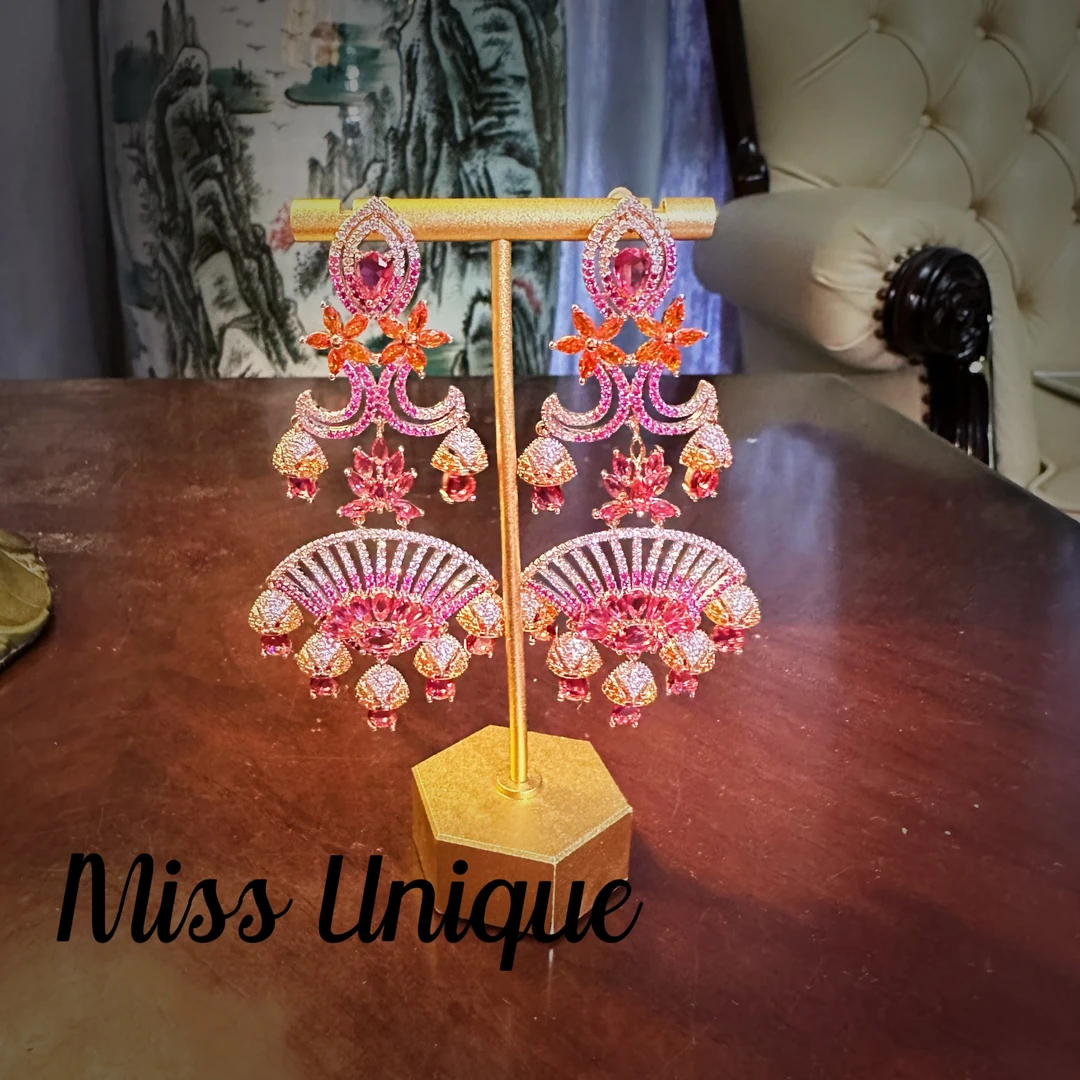 B1445国风豪镶玫红色扇子耳环