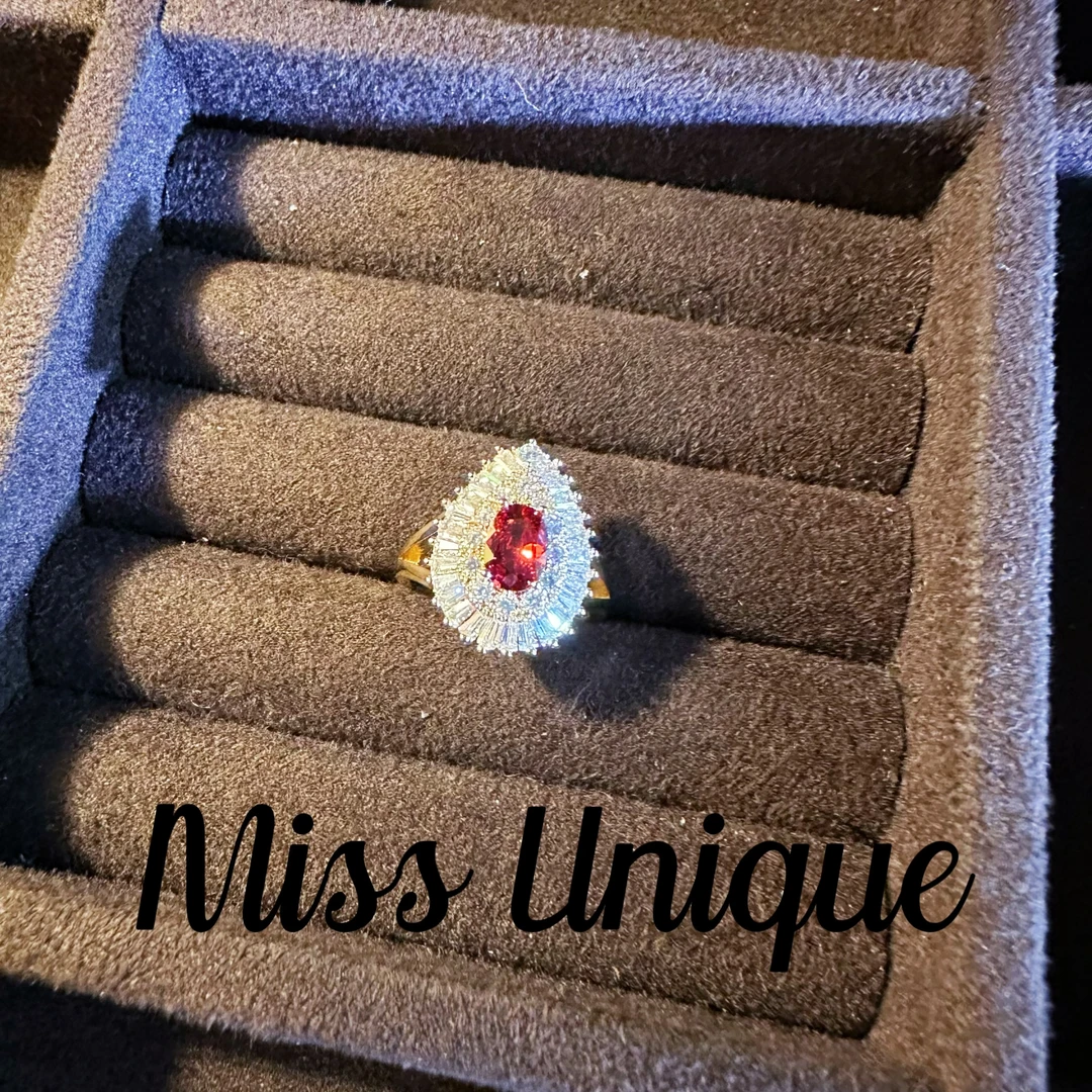 E8192雪花红色水滴戒指