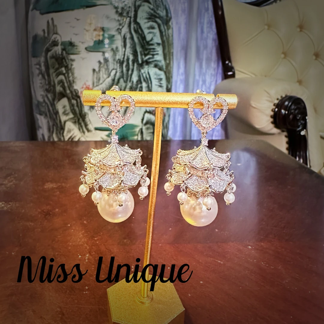 B1451国风白色亭子珠珠耳环