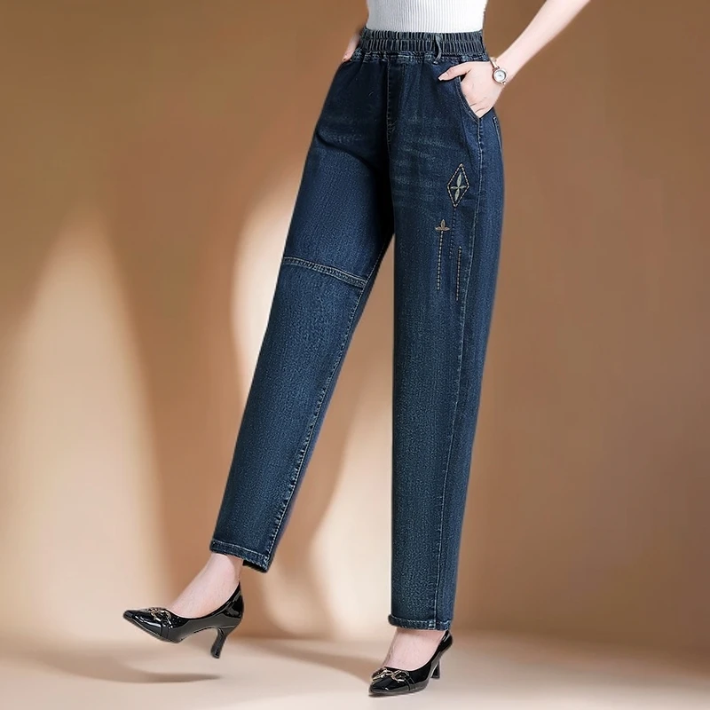 大码中老年牛仔裤女2024年秋装新款高腰刺绣复古哈伦裤宽松休闲裤