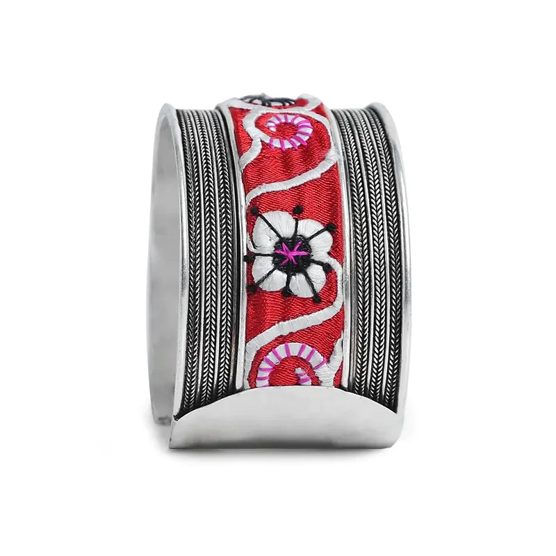 非金属布艺手链 【转山苗银绣花手镯】绣片随机