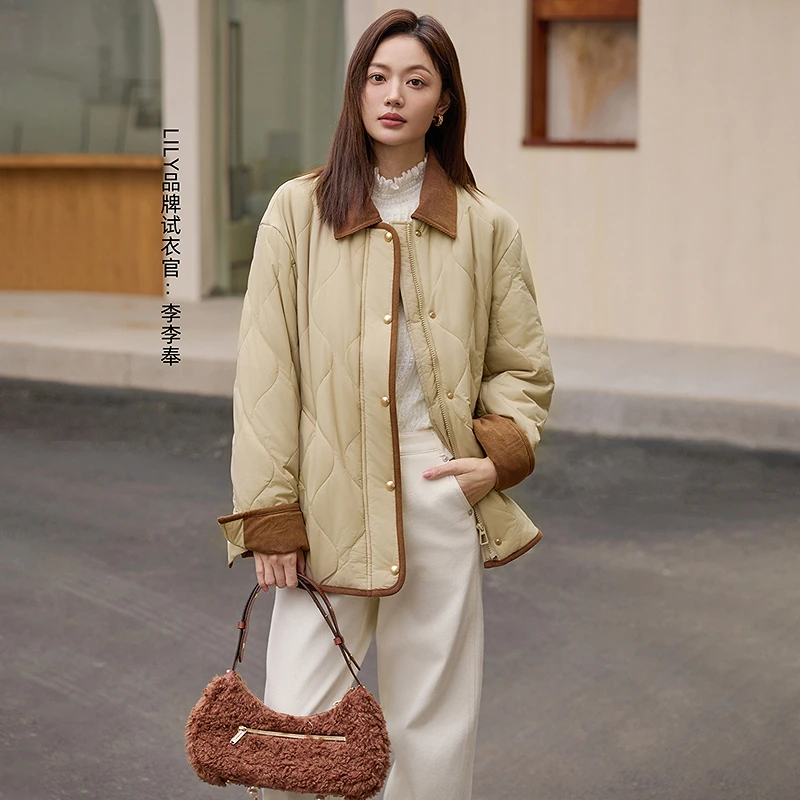 LILY冬季新款复古巴恩风拼接翻领宽松百搭女装短外套124409C3924