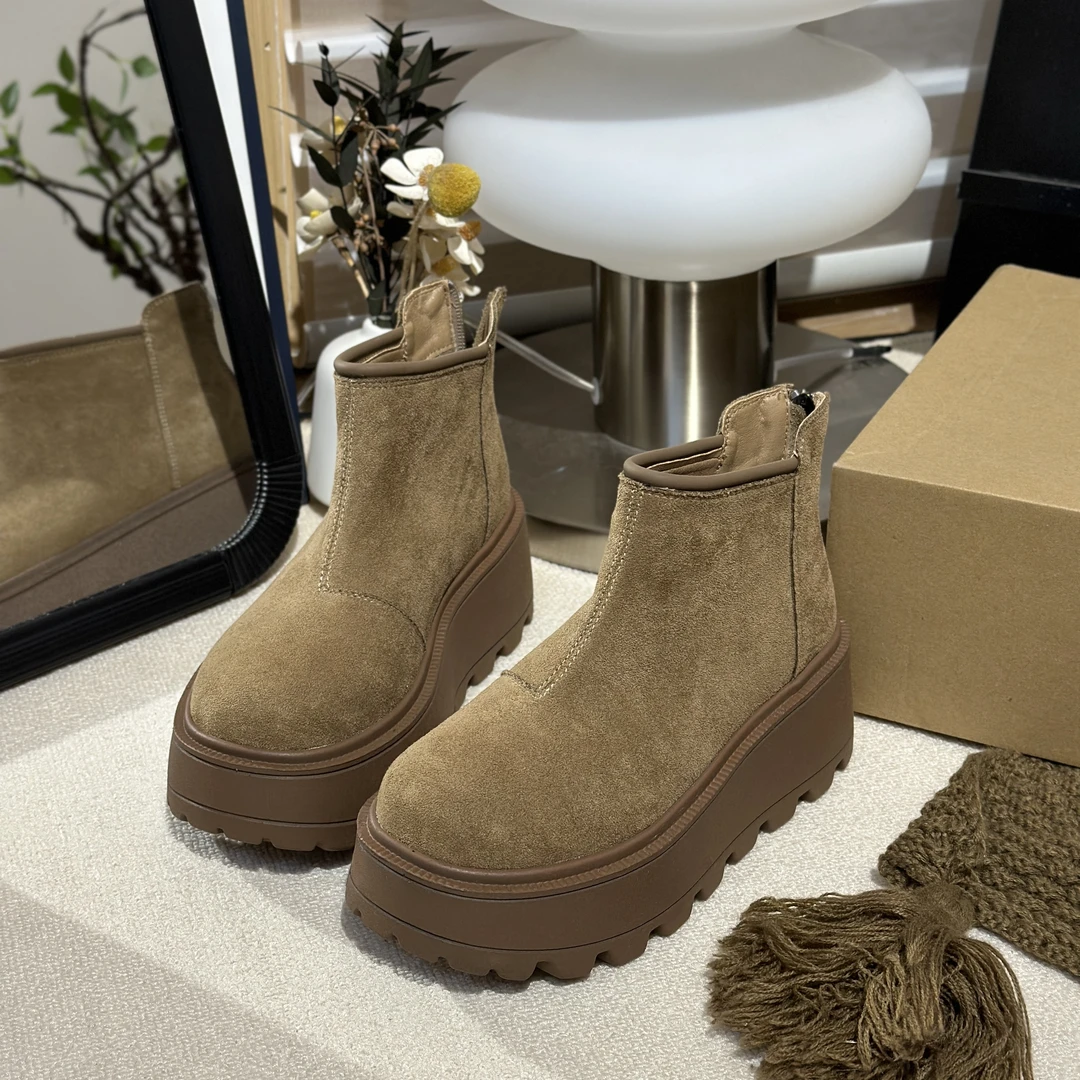 2024冬季新款马丁靴女磨砂皮大头小个子显瘦厚底加绒棉靴短靴女鞋