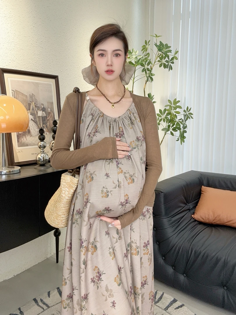 Zoey孕妇装［醉花荫］早秋复古新中式油画气质孕妇宽松吊带裙搭开衫