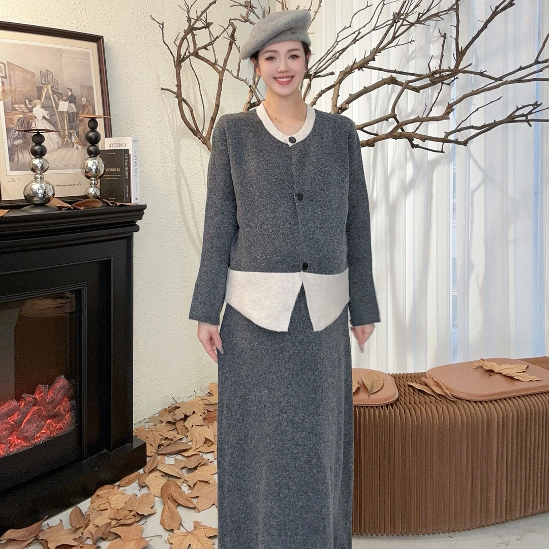 Zoey孕妇装秋冬新款［贵族千金］安迪绒可哺乳可调节孕妈妈气质套装