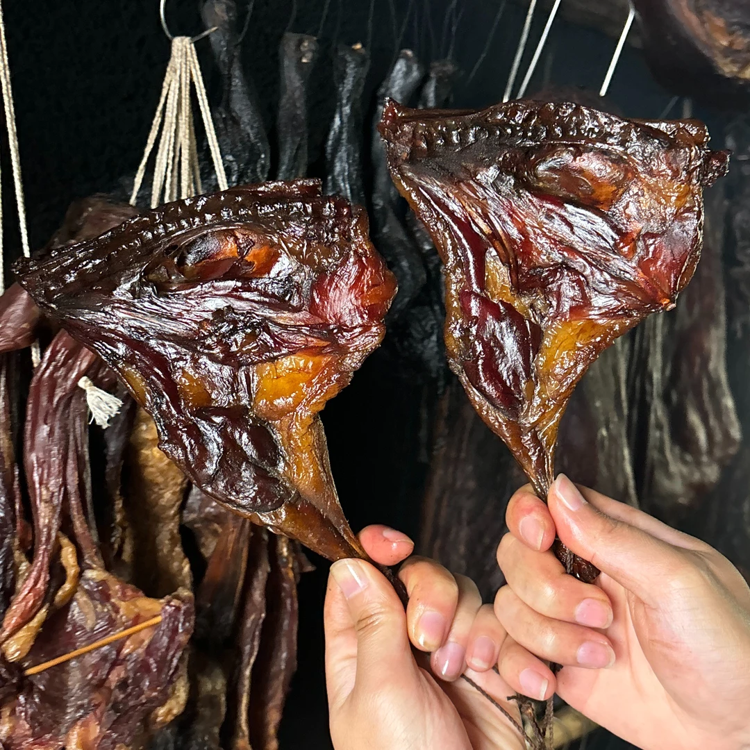 萍乡烟熏腊鸭腿茶树茶壳熏制3只装